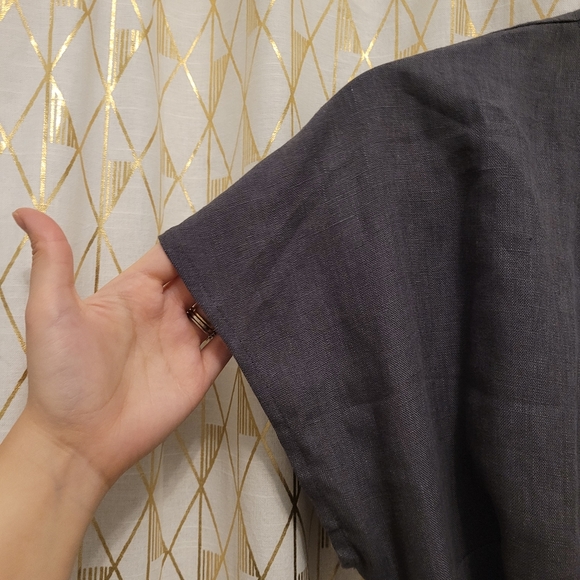 NWOT Amour Linen Olivia wrap dress in charcoal, size "1" (U.S. size 2-4/6) - Picture 5 of 9